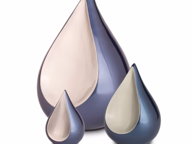 Odyssee – Metal urns