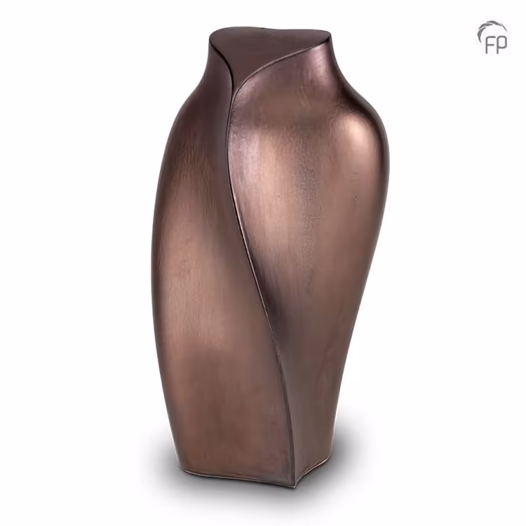 Heart to Heart – Ceramic Urns